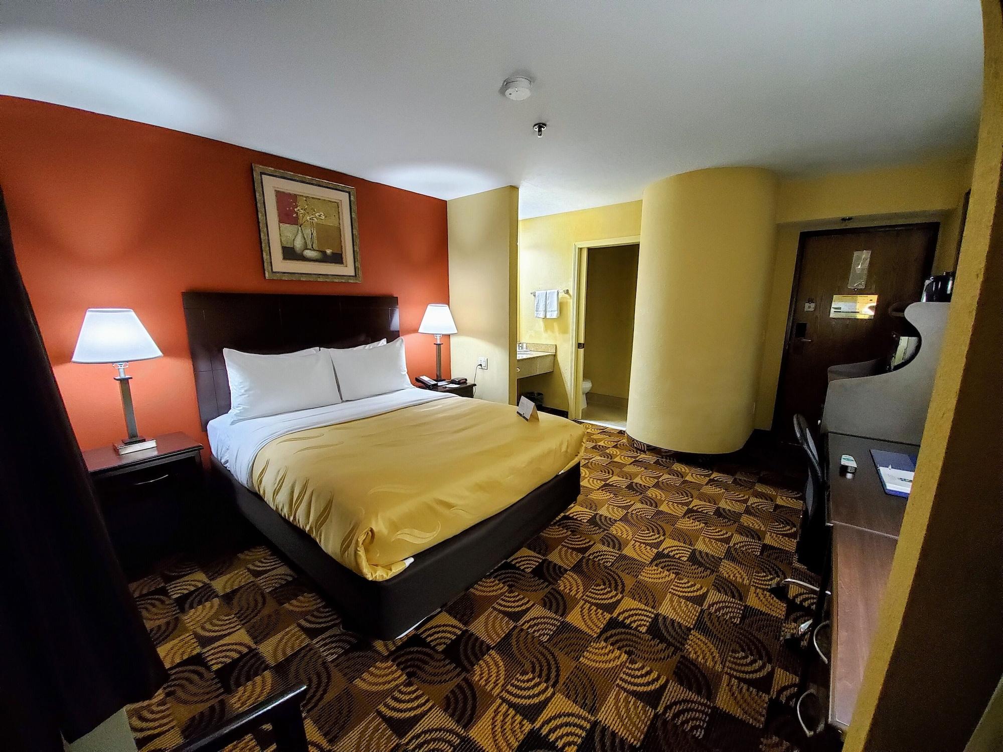 Quality Inn Brunswick Cleveland South Exterior foto